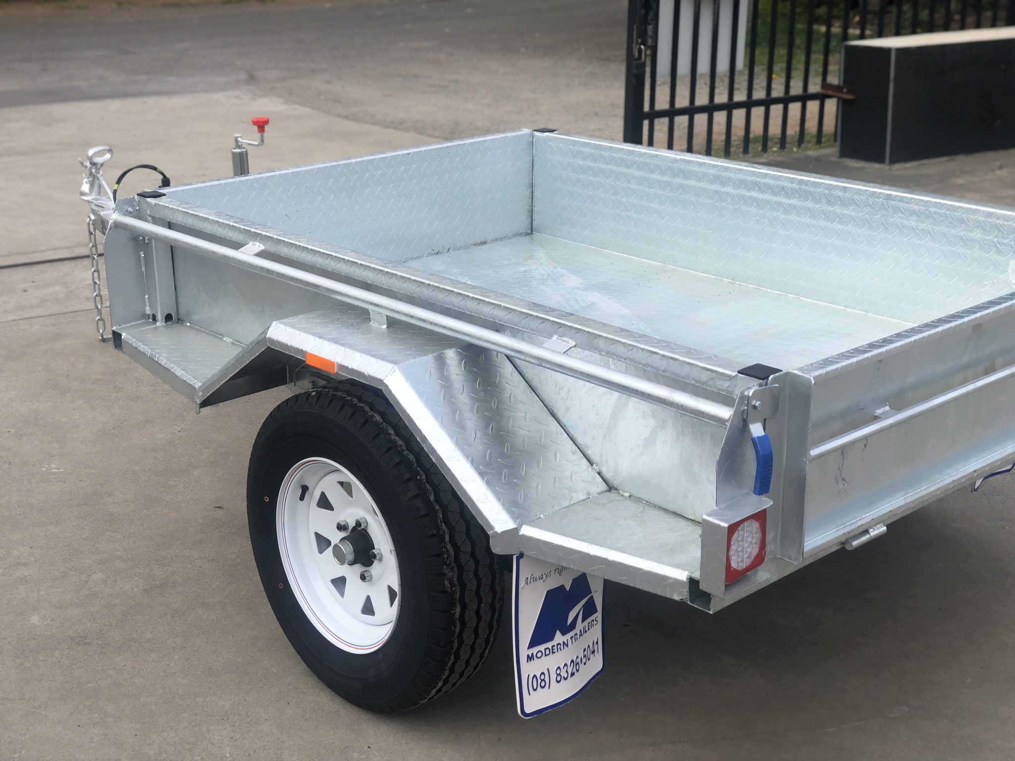 7x4 300s Galvanised Single Axle Trailer (ITS Suspension) - Modern Trailers