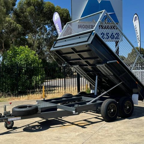 Hydraulic Tipper Trailers for Heavy Loads - Modern Trailers