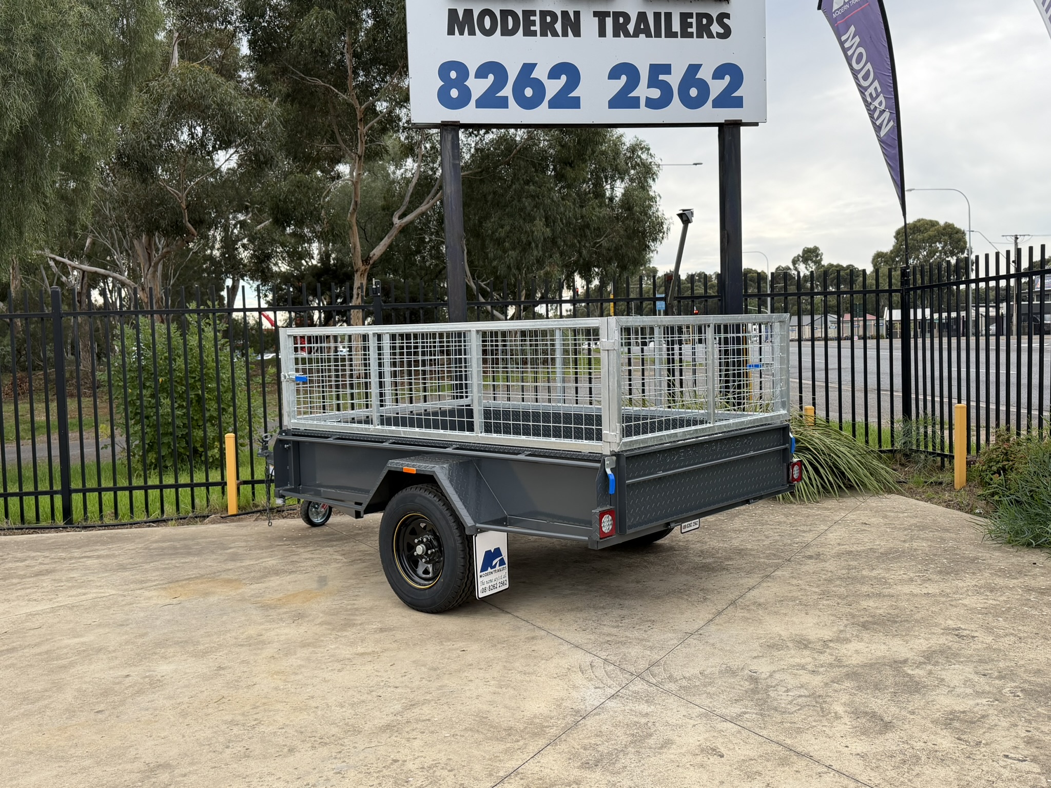 6x4 Single Axle DLX Trailer ITS Suspension (Optional Cage) – Includes Tube Inserts & Skid Rails - Image 8